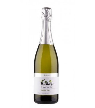 Quarisa-_0022_Johnny-Q-Sparkling-Brut-300x600-1-330x375